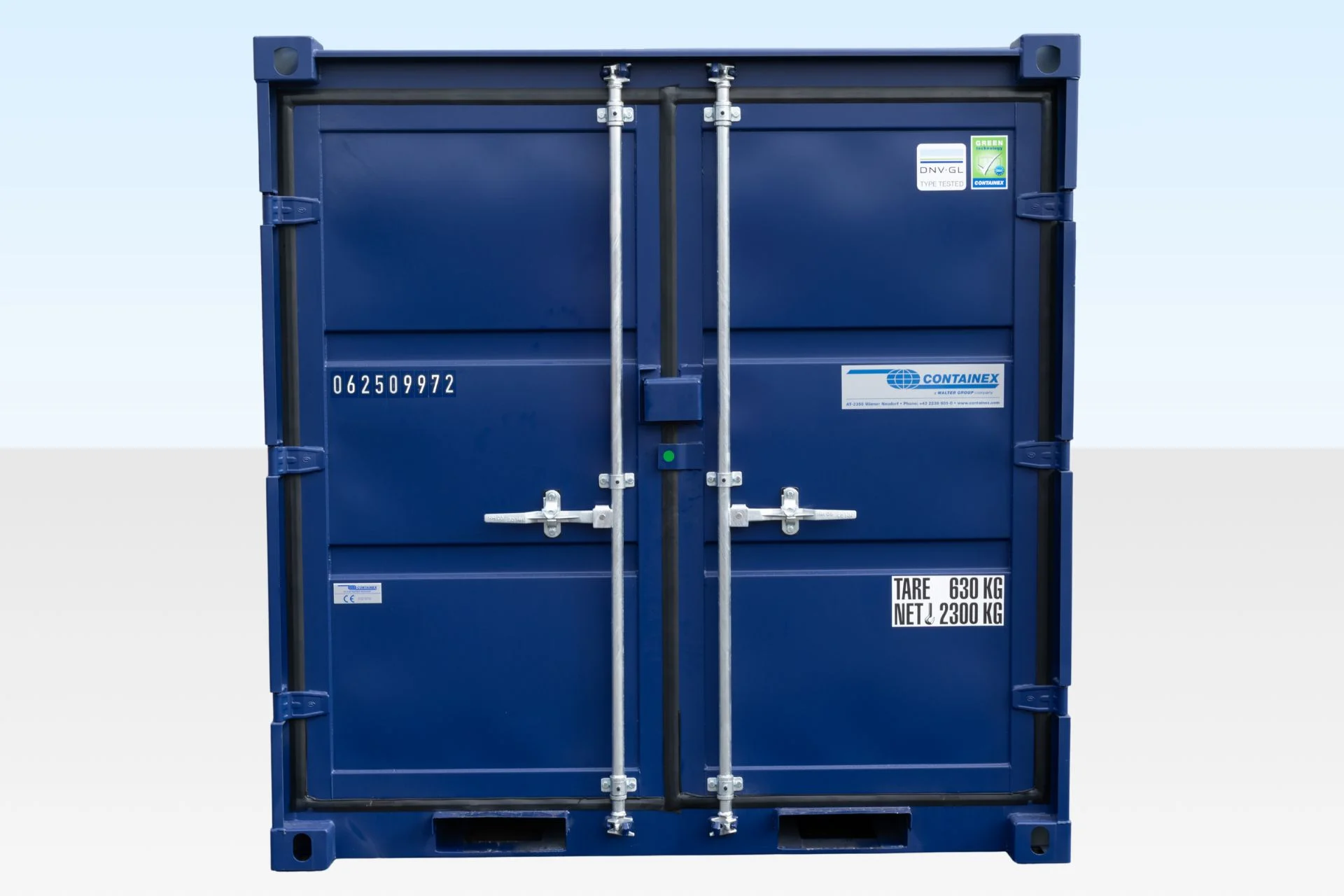 Cargo doors of 8ft new blue container
