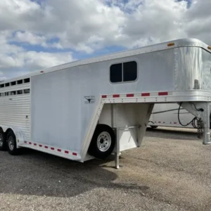 2000 Featherlite 3 horse gooseneck trailer