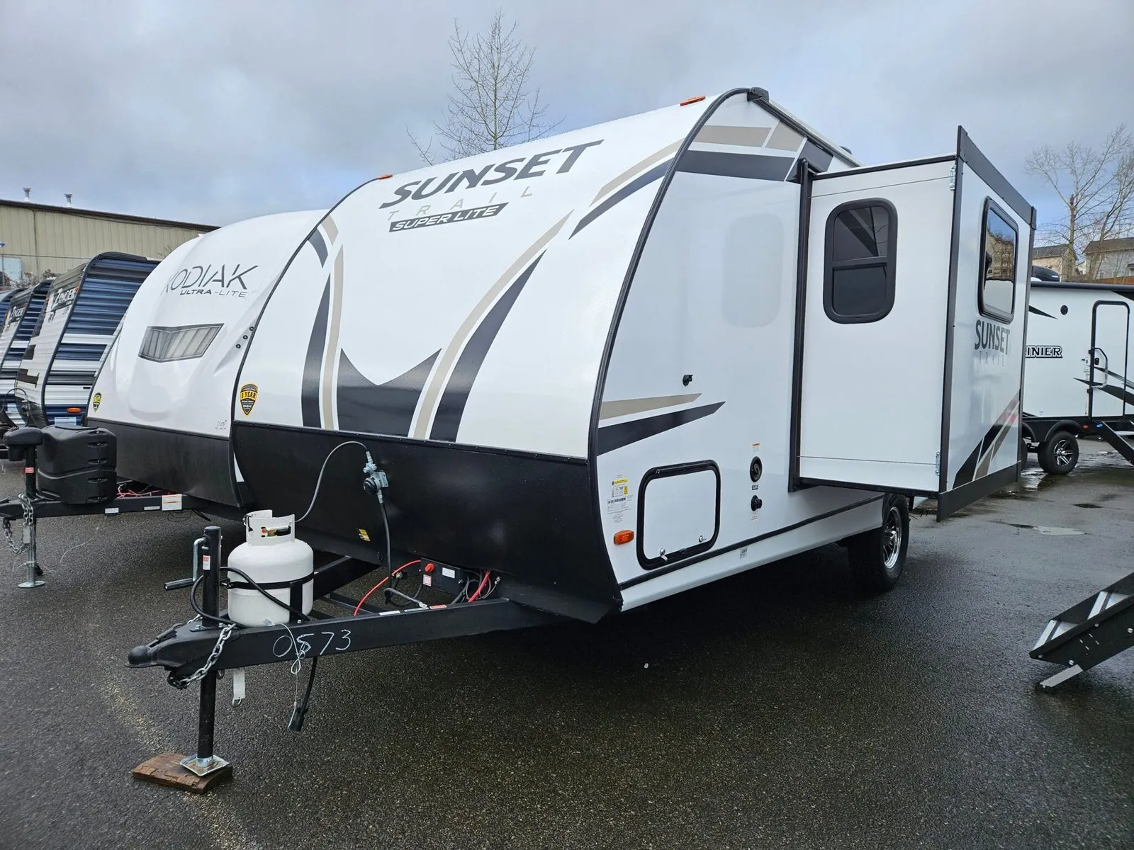 2024 Crossroads Sunset Trail Super Lite SS188BH - Image 2