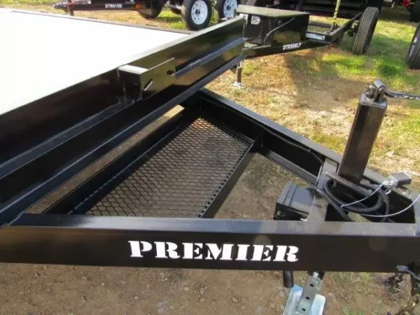 Premier 8.5 x 18 Deckover Equipment Trailer - Image 2