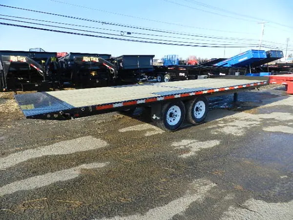 BWise 8 x 22 Deckover Equipment Trailer Power Tilt - Image 6