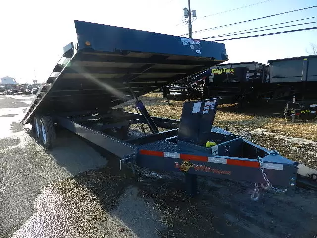 BWise 8 x 22 Deckover Equipment Trailer Power Tilt - Image 8