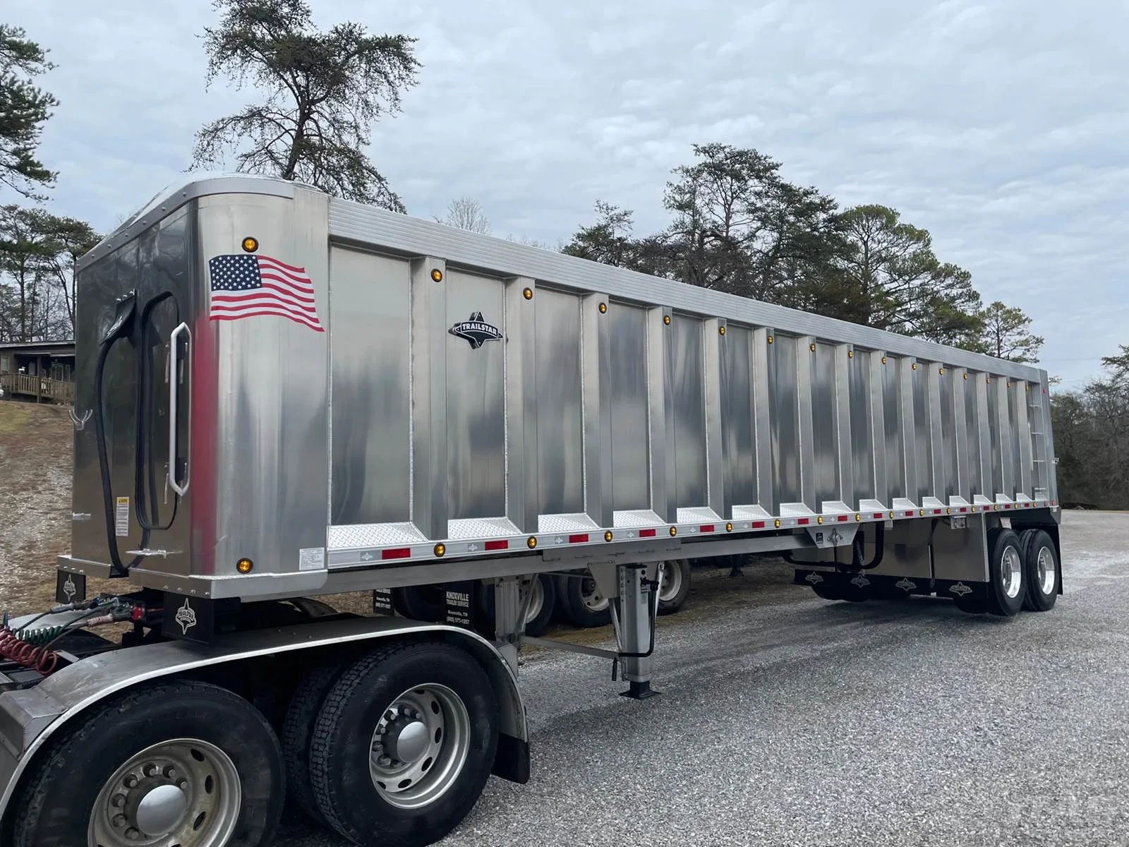 2023 Trailstar 39ft End Dump Trailer - Image 3
